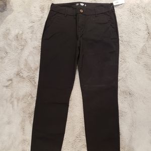 Old Navy Mid-Rise Skinny Everyday Khaki - Long